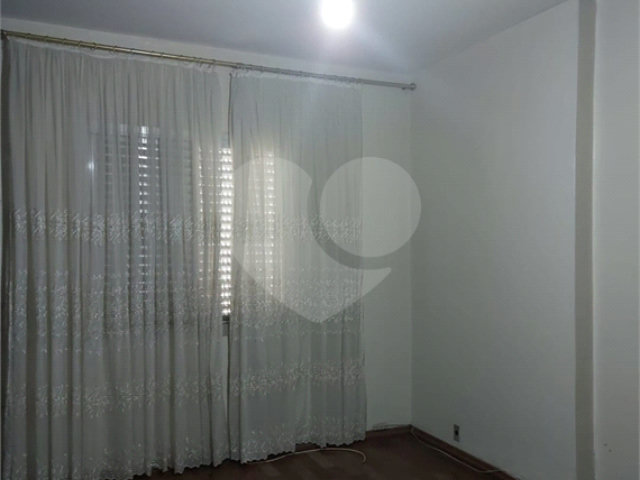 Sobrado à venda com 3 quartos em Tremembé, São Paulo, SP
