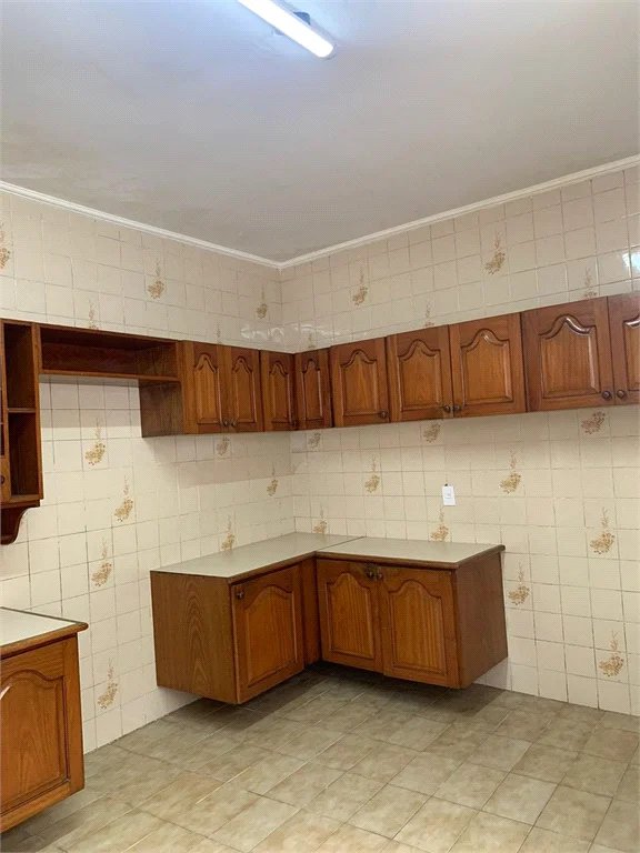 Sobrado à venda com 3 quartos em Vila Progredior, São Paulo, SP