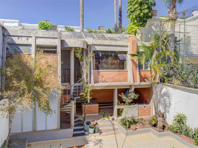 Casa à venda com 5 quartos, sendo 3 suítes,  em Alto da Boa Vista, São Paulo, SP