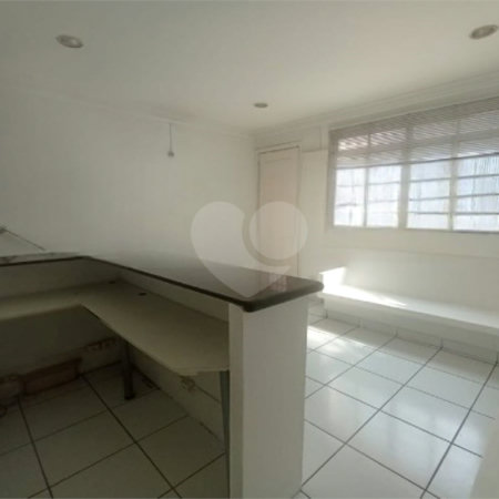 Sobrado à venda com 2 quartos em Santana, São Paulo, SP