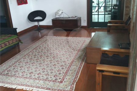 Casa em condomínio à venda com 3 quartos, sendo 2 suítes, em Portinho, Cabo Frio, RJ