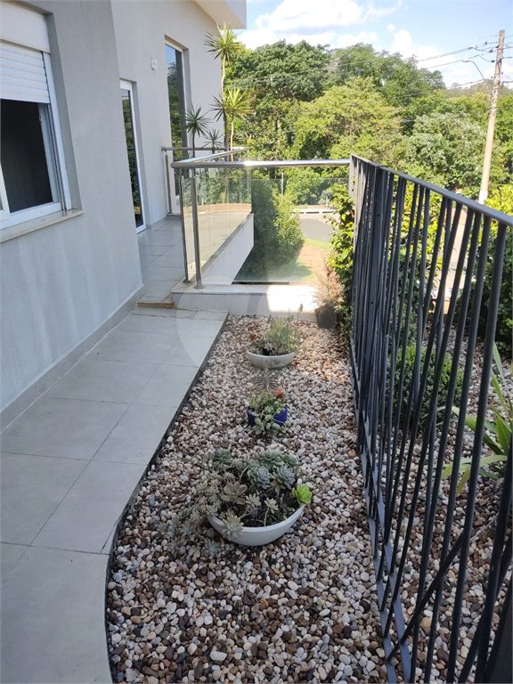 Casa à venda com 3 suítes no condomínio Reserva dos Vinhedos, Louveira - SP