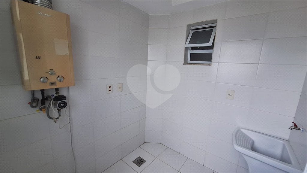 Apartamento à venda com 3 quartos, sendo 1 suíte,  em Parque Campolim, Sorocaba, SP