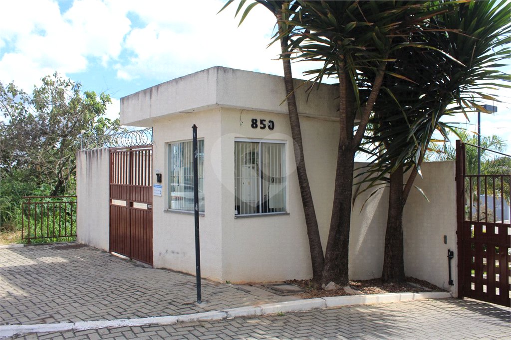 Apartamento à venda com 2 quartos em Outeiro de Passárgada, Cotia, SP