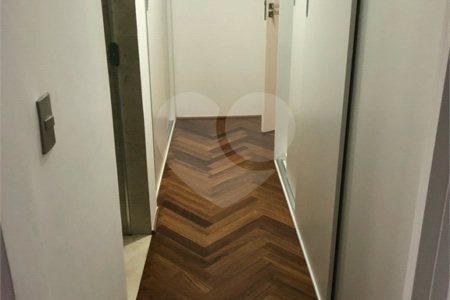 Apartamento à venda com 4 suítes em Vila Suzana, São Paulo, SP