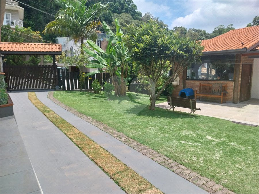 Casa à venda com 5 quartos no condomínio Parque Suiça, Caieiras - SP