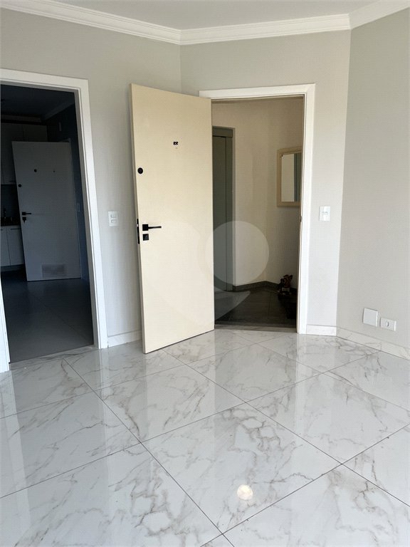 Apartamento à venda com 2 quartos, sendo 1 suíte, em Vila Roma, Itu, SP