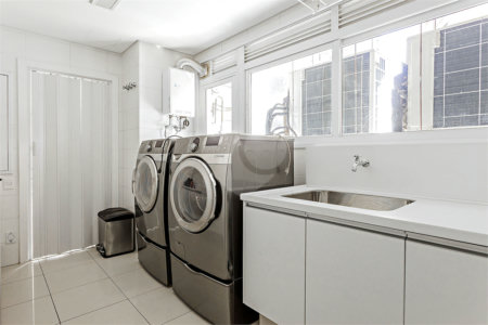 Apartamento à venda com 4 suítes em Paraíso, São Paulo, SP
