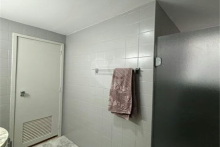 Apartamento à venda com 3 quartos, sendo 1 suíte, em Lagoa, Rio de Janeiro, RJ