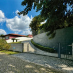 Casa à venda com 4 quartos, sendo 2 suítes,  no condomínio Granja Vianna II, Cotia - SP