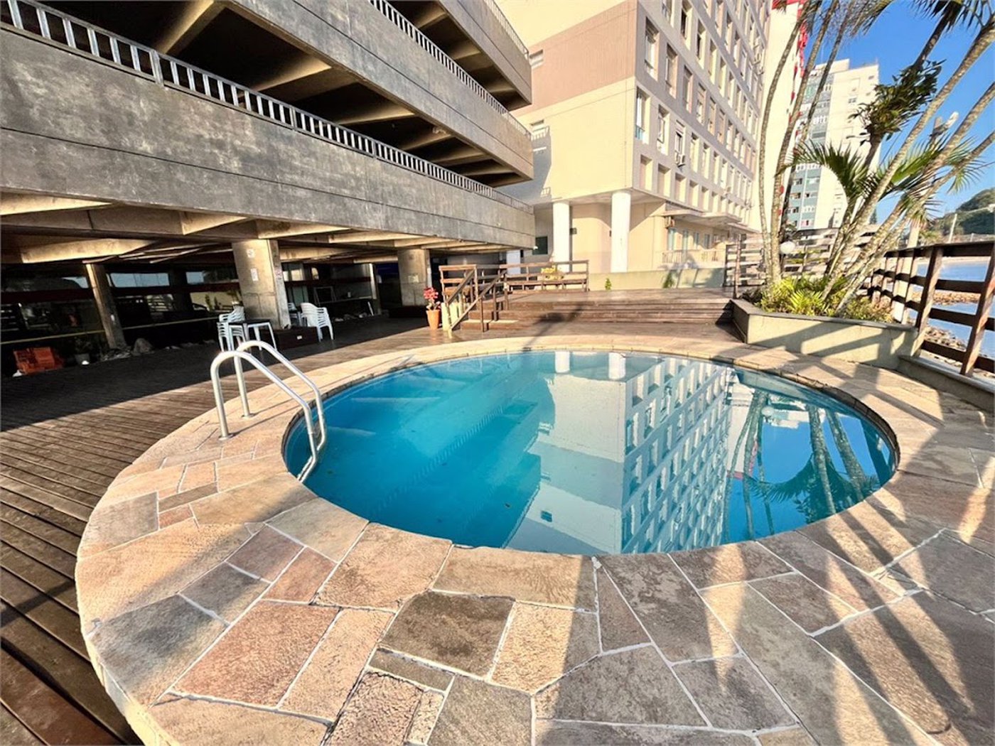 apartamento pé na areia com vista total para o mar em são vicente
