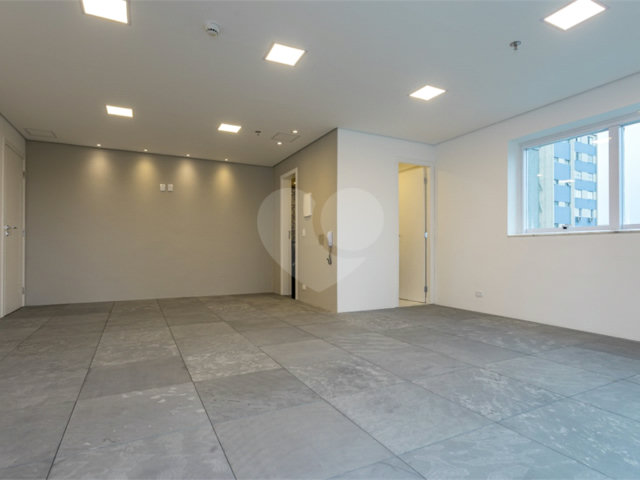 Sala à venda em Alto da Boa Vista, São Paulo, SP