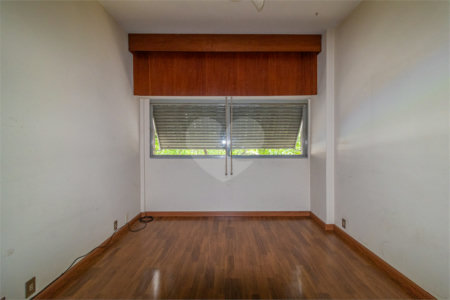 Apartamento à venda com 3 quartos, sendo 1 suíte, em Higienópolis, São Paulo, SP