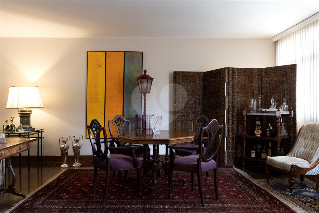 Apartamento à venda com 4 quartos, sendo 2 suítes, em Jardim Paulista, São Paulo, SP