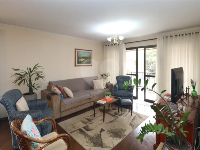 Apartamento à venda com 3 quartos, sendo 1 suíte,  em Vila Maria, São Paulo, SP