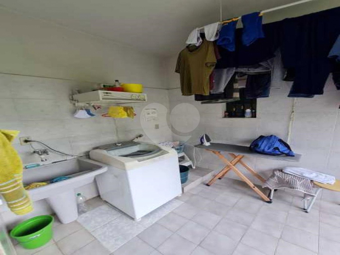 Casa à venda com 1 quarto, sendo 3 suítes, em Campo Grande, Rio de Janeiro, RJ