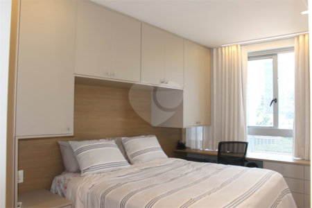 Apartamento à venda com 3 quartos, sendo 1 suíte,  em Botafogo, Rio de Janeiro, RJ