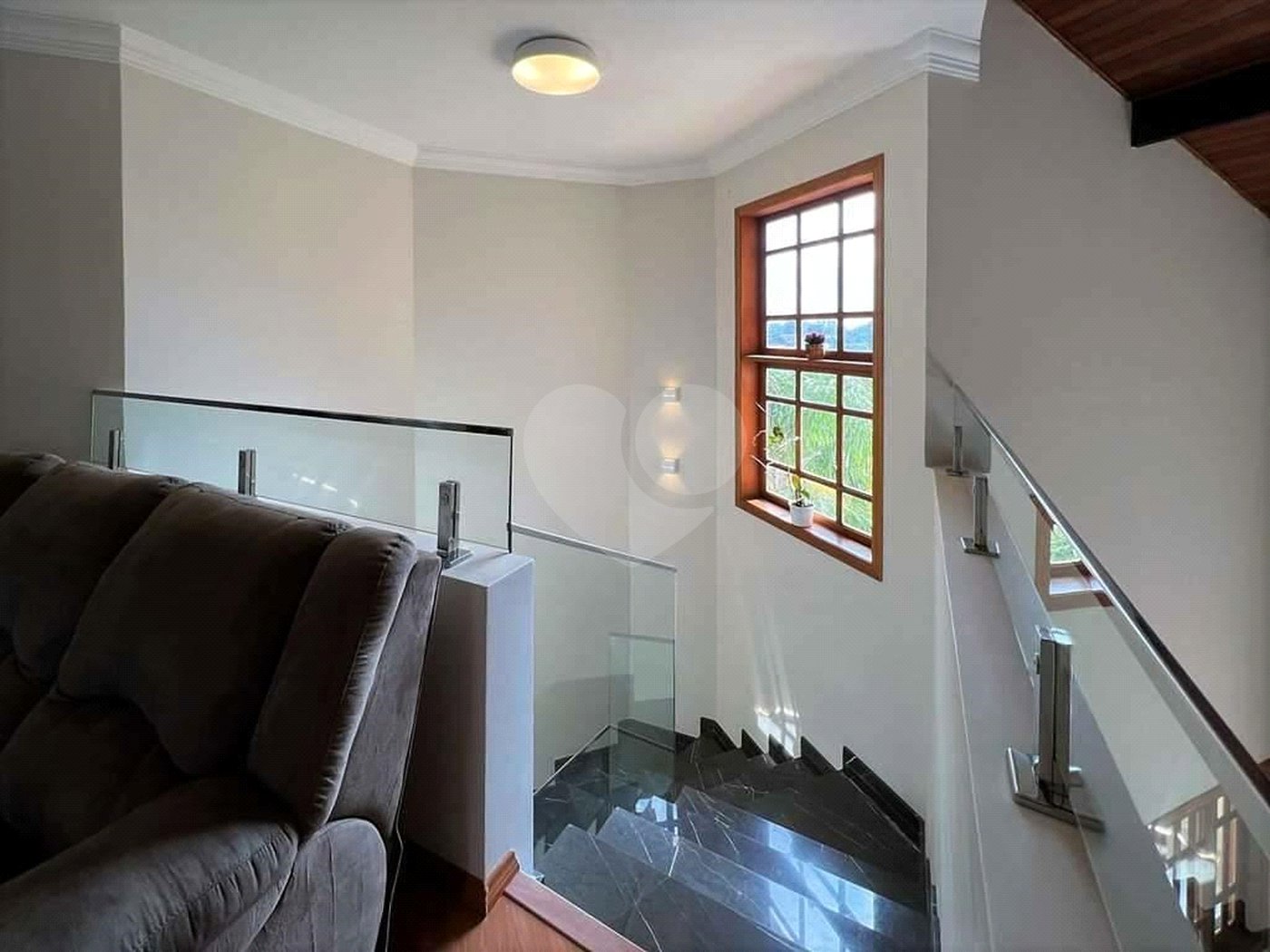 Casa à venda com 4 quartos, sendo 3 suítes, em Jardim Passárgada I, Cotia, SP