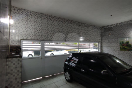 Sobrado à venda ou para alugar com 5 quartos, sendo 1 suíte, em Vila Parque Jabaquara, São Paulo, SP