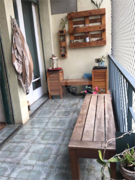 Apartamento à venda com 3 quartos, sendo 1 suíte, em Santa Cecília, São Paulo, SP