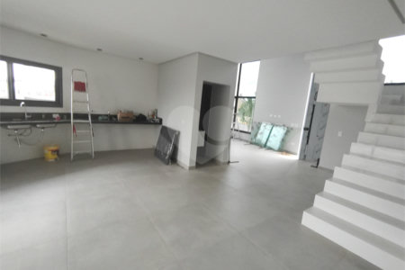Casa em condomínio à venda com 3 suítes em Condomínio Altos da Floresta, Atibaia, SP