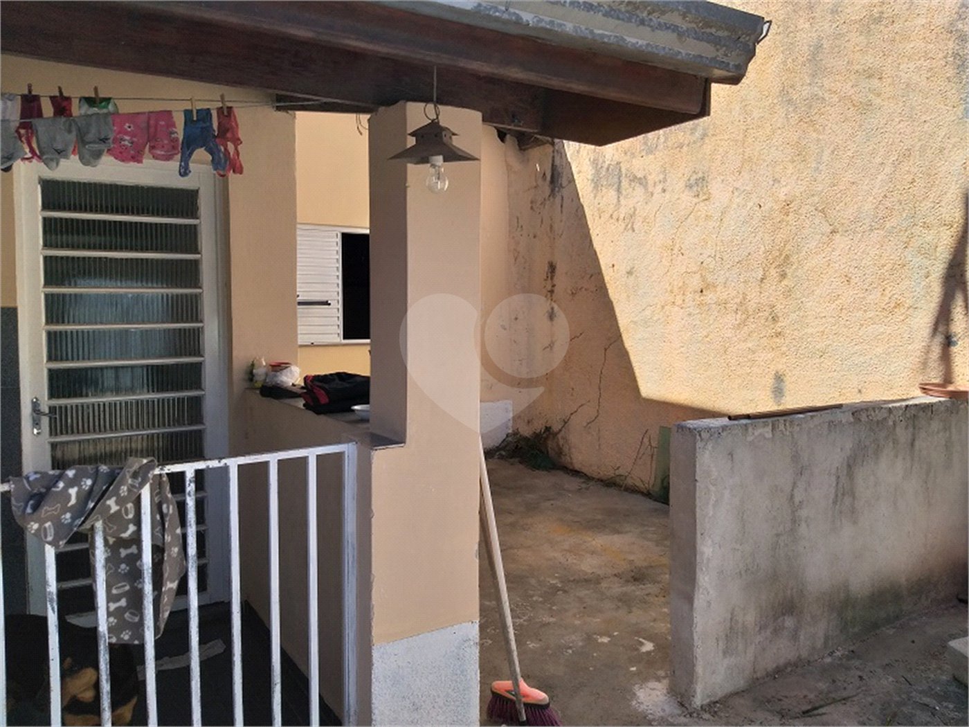 Casa Térrea à venda com 3 quartos, sendo 1 suíte,  no Centro, Serra Negra, SP