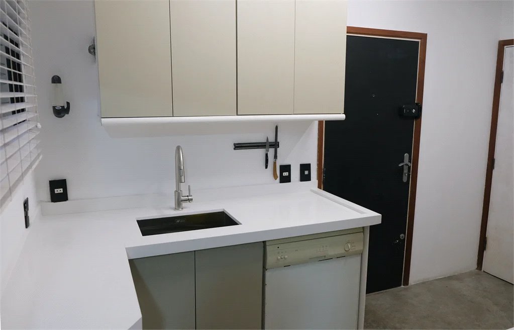 Apartamento à venda com 3 quartos, sendo 1 suíte, em Brooklin Paulista, São Paulo, SP