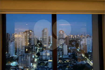 Apartamento à venda ou para alugar com 3 suítes em Perdizes, São Paulo, SP