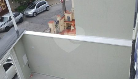 Sobrado à venda com 3 quartos, sendo 1 suíte,  em Vila Gustavo, São Paulo, SP