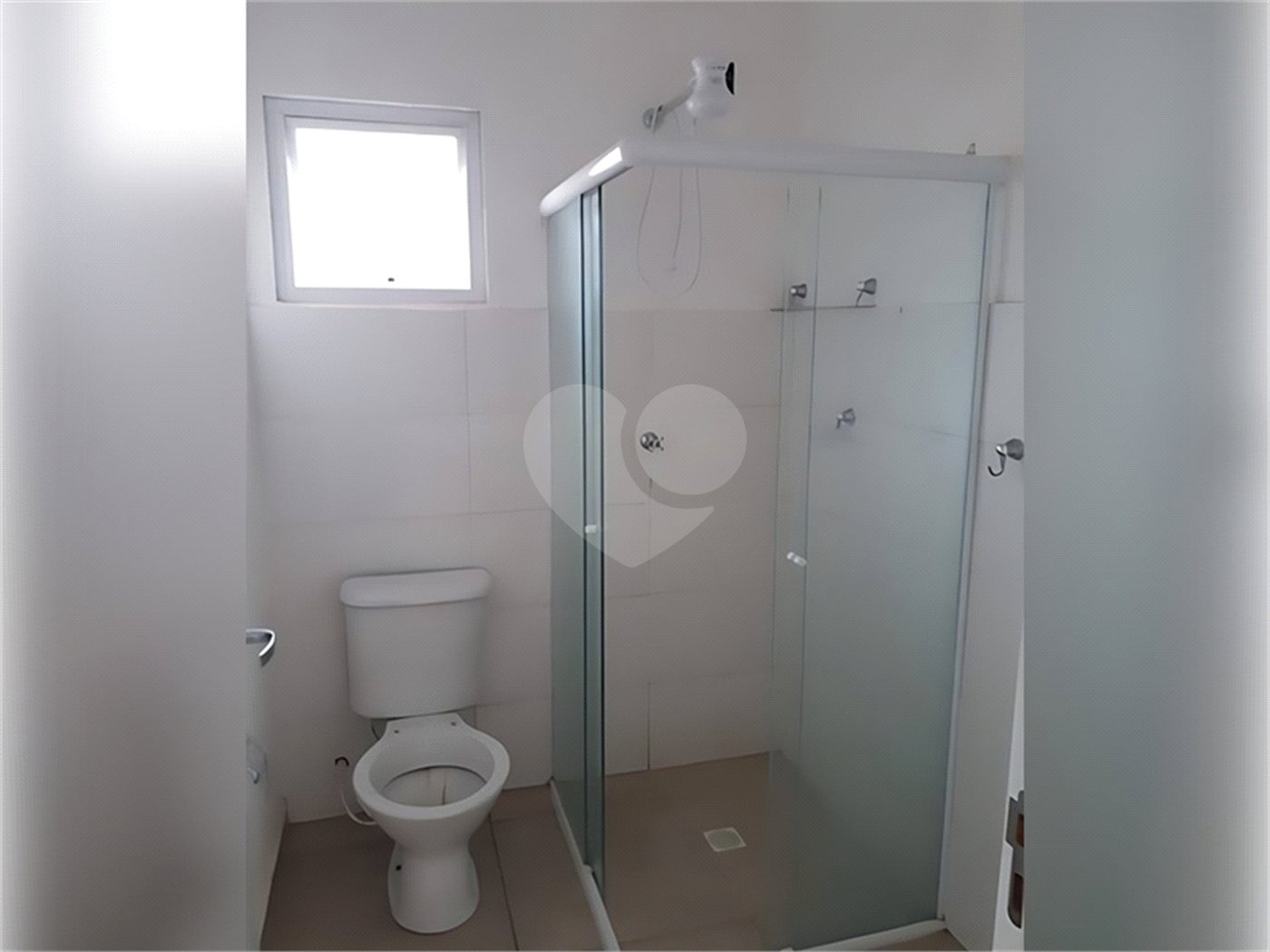 Casa à venda com 2 quartos no condomínio Residencial São Lourenço, Sorocaba - SP