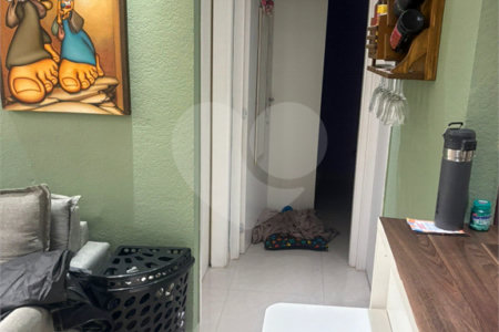 Apartamento à venda com 2 quartos em São Pedro, Osasco, SP