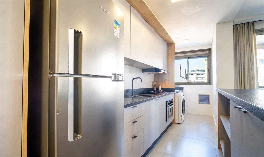 Apartamento à venda com 3 suítes em Jurerê, Florianópolis, SC