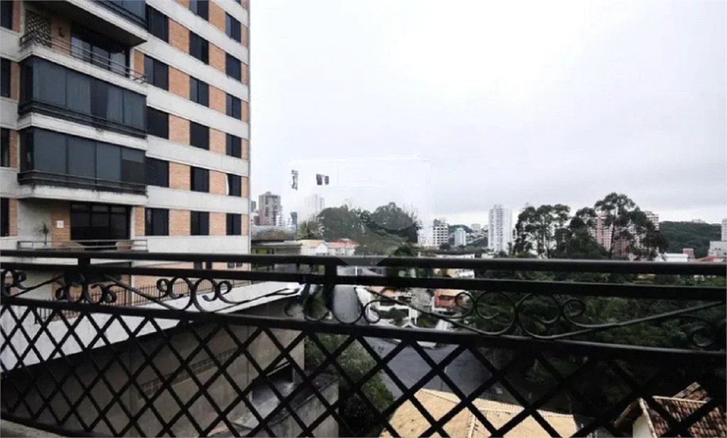 Casa à venda com 5 suítes em Jardim Londrina, São Paulo, SP