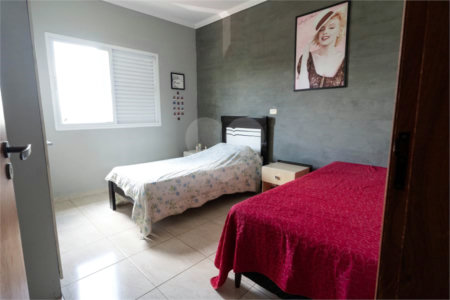 Casa à venda com 3 quartos, sendo 1 suíte,  em Jardim Sontag, Salto, SP