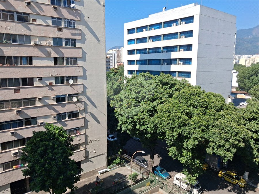 Apartamento à venda com 2 quartos em Praça da Bandeira, Rio de Janeiro, RJ