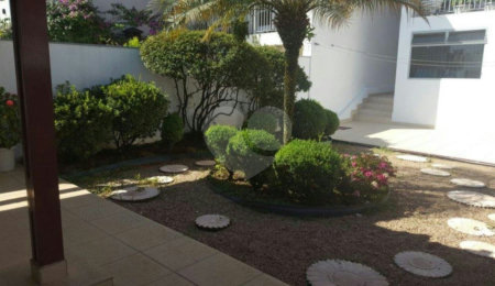 Sobrado à venda com 4 quartos, sendo 2 suítes,  em Jardim Franca, São Paulo, SP