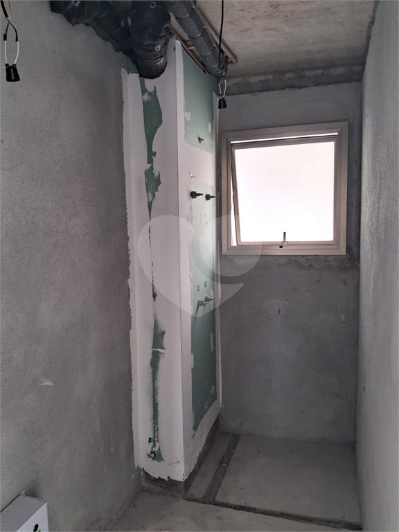 Apartamento à venda com 3 suítes em Moema, São Paulo, SP