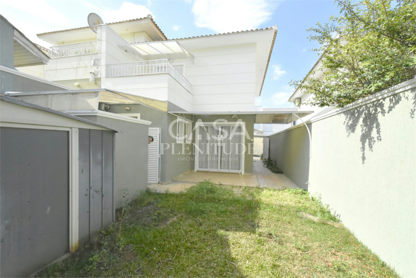 Sobrado à venda com 3 quartos, sendo 1 suíte, em Jardim Pagliato, Sorocaba, SP