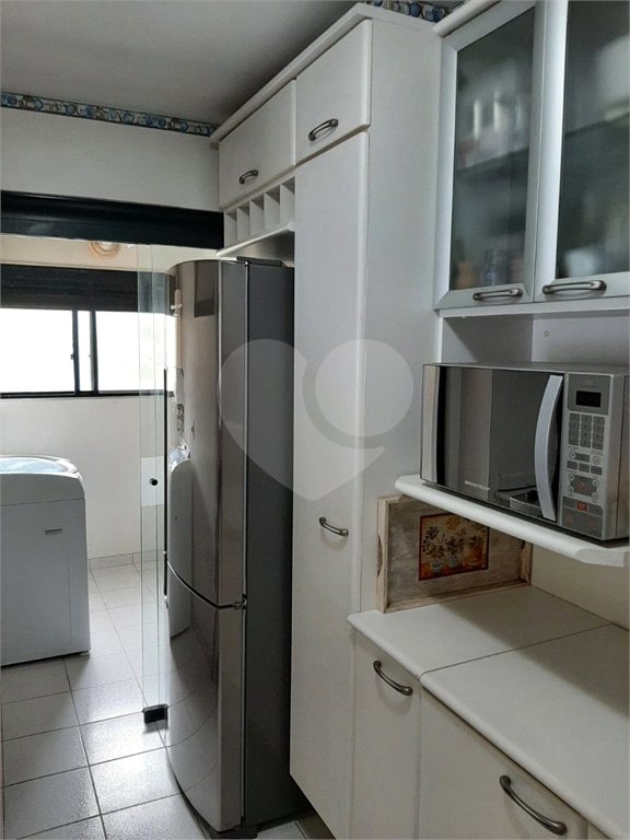 Apartamento à venda com 3 quartos, sendo 1 suíte, em Santo Amaro, São Paulo, SP