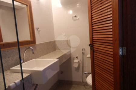 Casa à venda com 5 suítes em Alto de Búzios, Armação dos Búzios, RJ