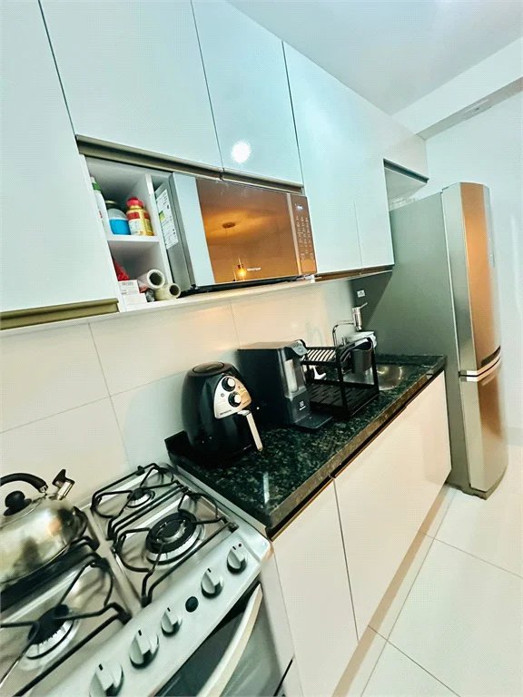 Apartamento à venda com 3 quartos, sendo 1 suíte,  em Vila Andrade, São Paulo, SP