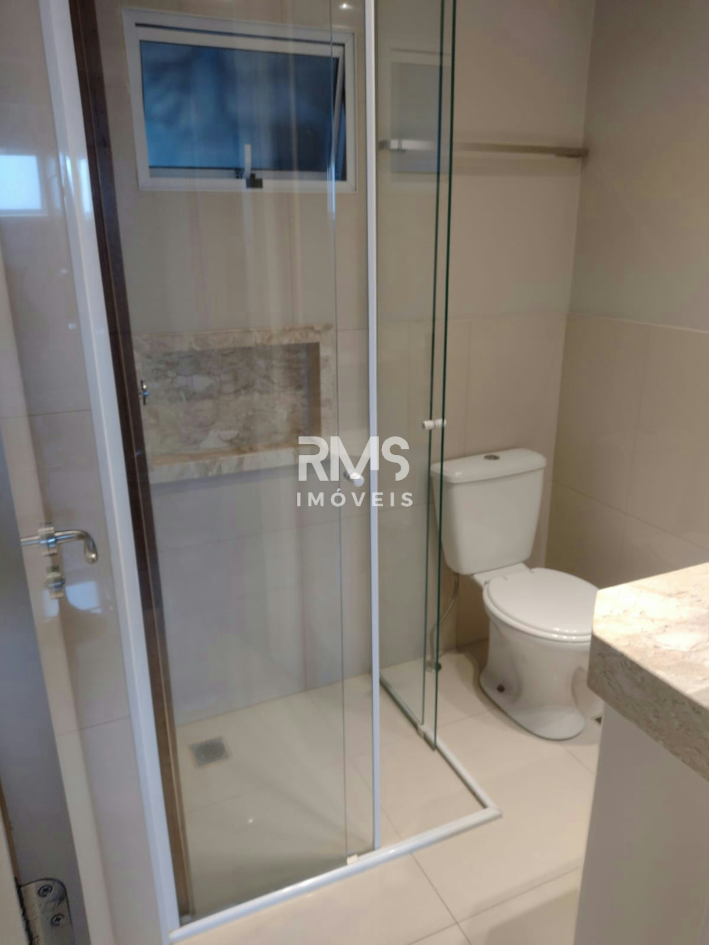Apartamento à venda com 2 quartos, sendo 1 suíte,  em Parque Industrial, Itu, SP