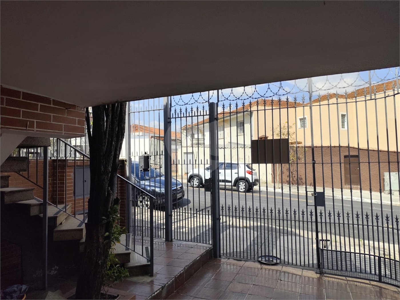 Sobrado à venda com 2 quartos em Vila Nivi, São Paulo, SP