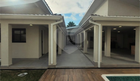 Casa à venda com 4 suítes em Nova Gardênia, Atibaia, SP