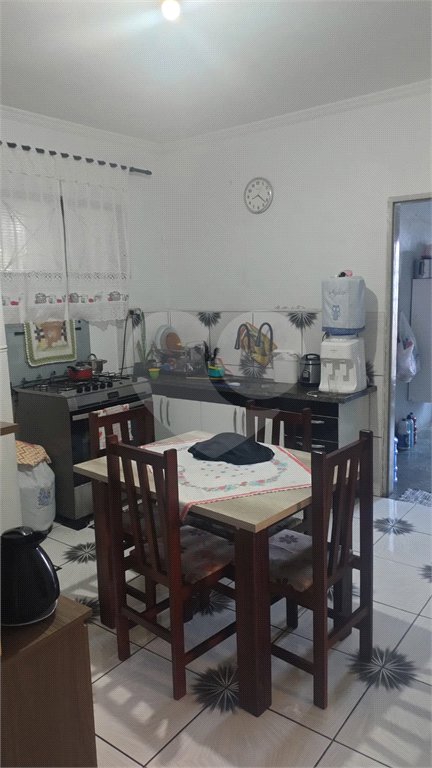 Casa à venda com 3 quartos em Jardim Saira, Sorocaba, SP