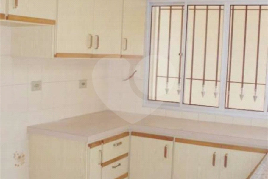Sobrado à venda com 3 quartos, sendo 1 suíte, em Jaçanã, São Paulo, SP