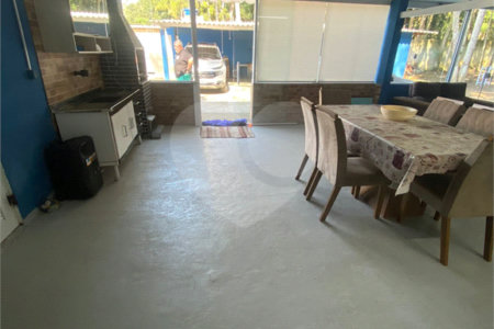 Chácara à venda com 4 quartos, sendo 2 suítes, em Taiaçupeba, Mogi das Cruzes, SP