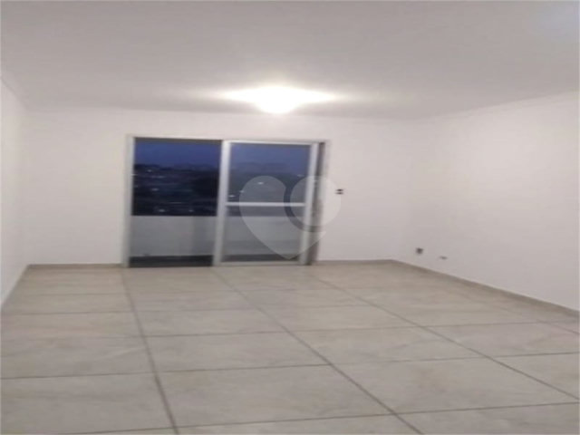 Apartamento à venda com 3 quartos em Vila Nova Cachoeirinha, São Paulo, SP