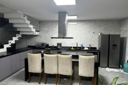 Casa à venda com 4 quartos, sendo 3 suítes, em Campo Grande, Rio de Janeiro, RJ