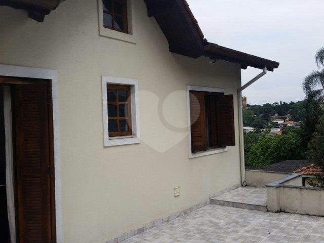 Sobrado à venda com 3 quartos, sendo 1 suíte,  em Jardim Virginia Bianca, São Paulo, SP